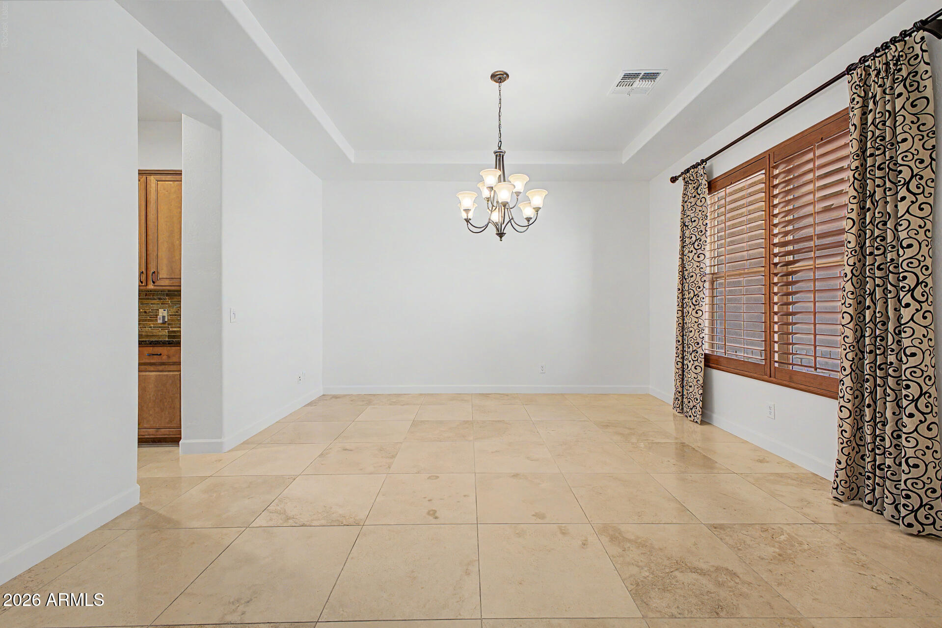 3139 East Harwell Road Phoenix, AZ 85042 - Photo 8 of 88 05 - Harwell