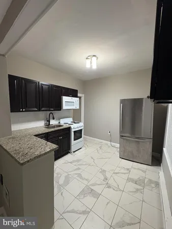 $1,200 | 5921 North 12th Street, Unit 1, Philadelphia, PA 19141