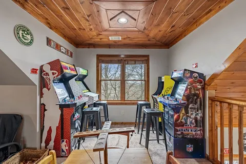 $749,000 | 1503 Garnet Drive, Ellijay, GA 30540