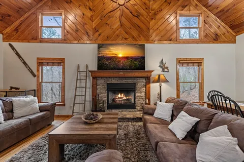 $749,000 | 1503 Garnet Drive, Ellijay, GA 30540