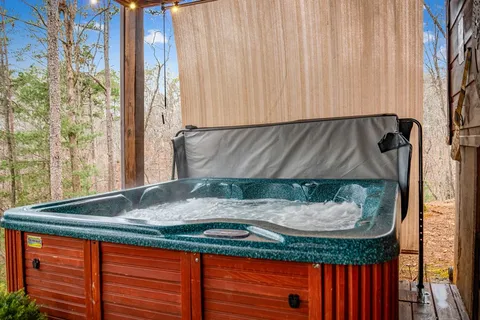 $749,000 | 1503 Garnet Drive, Ellijay, GA 30540