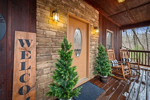 $749,000 | 1503 Garnet Drive, Ellijay, GA 30540