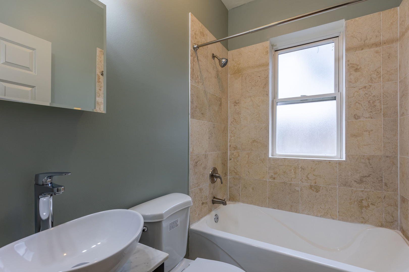 4855 North Springfield Avenue, Unit 3 Chicago, IL 60625 - Photo 11 of 19