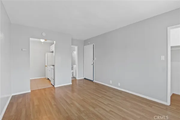 $3,700,000 | 2067 East Broadway, Long Beach, CA 90803
