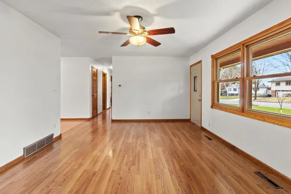 $325,000 | 1310 West Circle Drive, Sparta, WI 54656