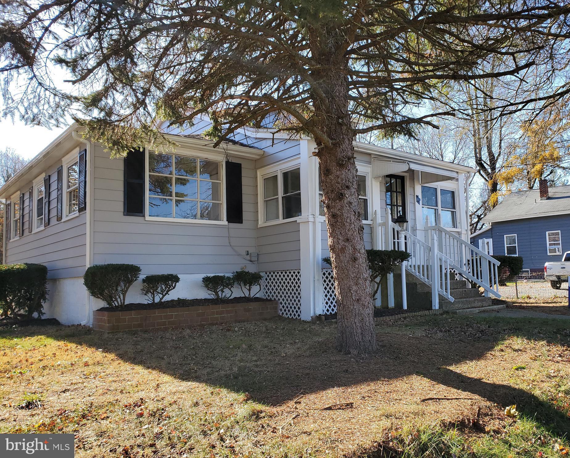 66 Princeton Road Clementon, NJ 08021 - Photo 3 of 53