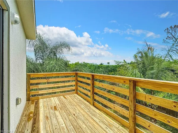 $2,995 | 2505 Storter Avenue, Naples, FL 34112