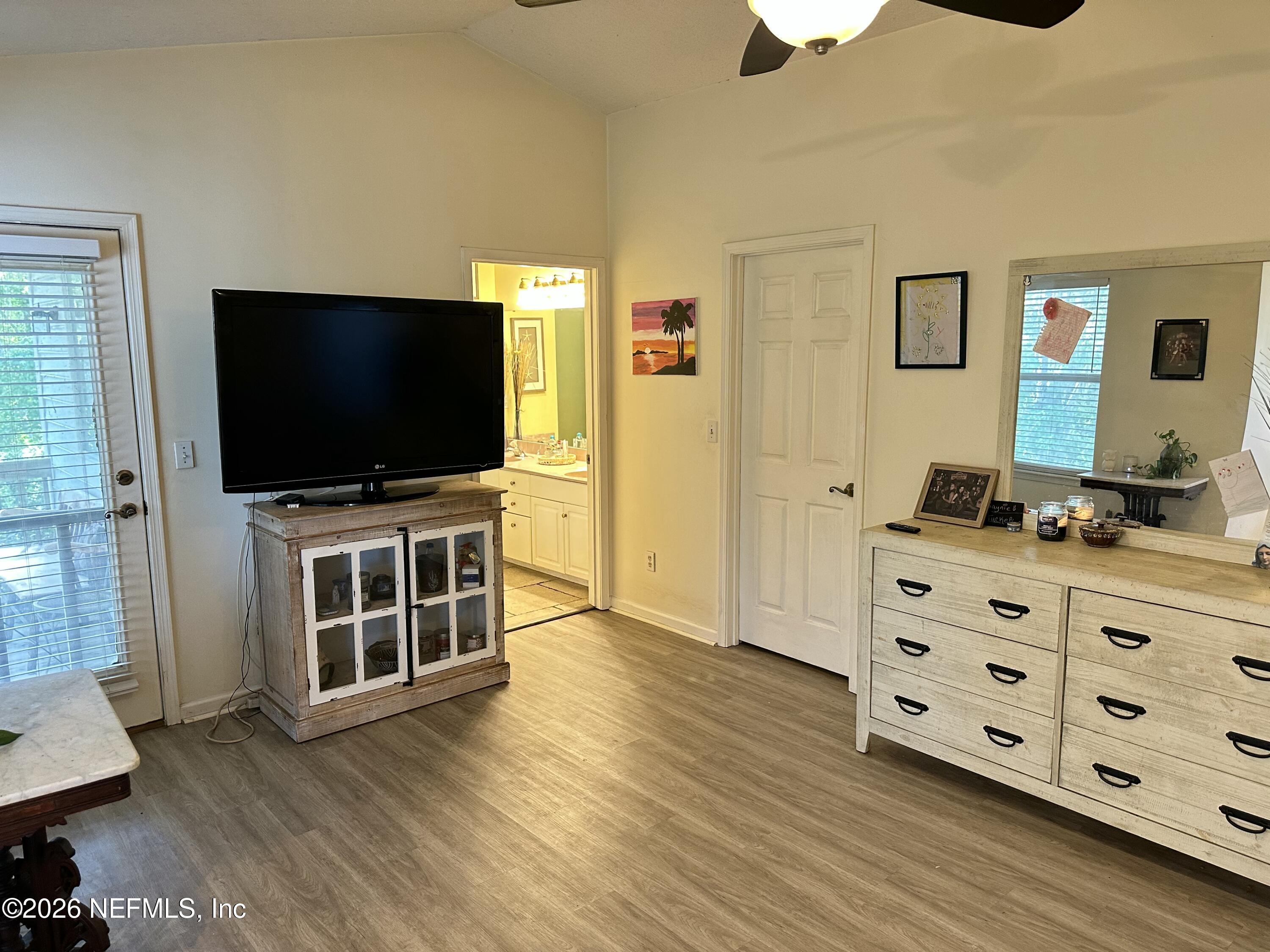 6456 Jack Wright Island Road St. Augustine, FL 32092 - Photo 12 of 44 Owner Suite