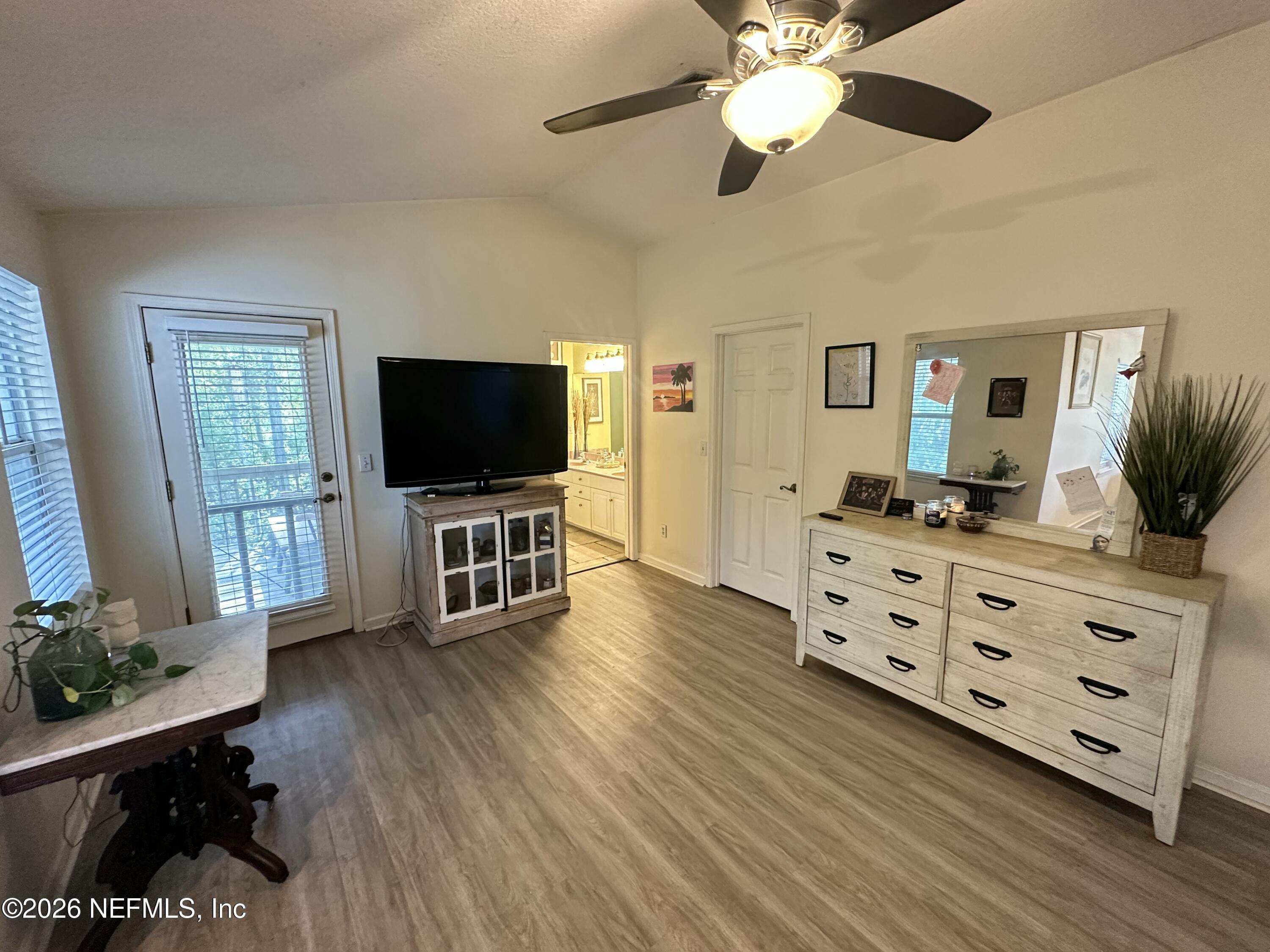 6456 Jack Wright Island Road St. Augustine, FL 32092 - Photo 13 of 44 Owner Suite
