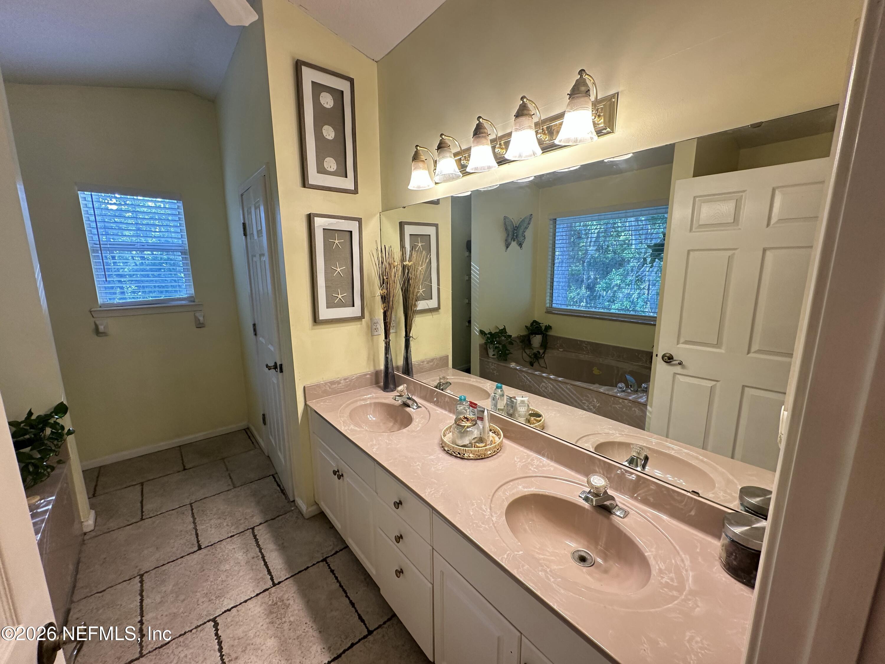 6456 Jack Wright Island Road St. Augustine, FL 32092 - Photo 14 of 44 Owner Bath