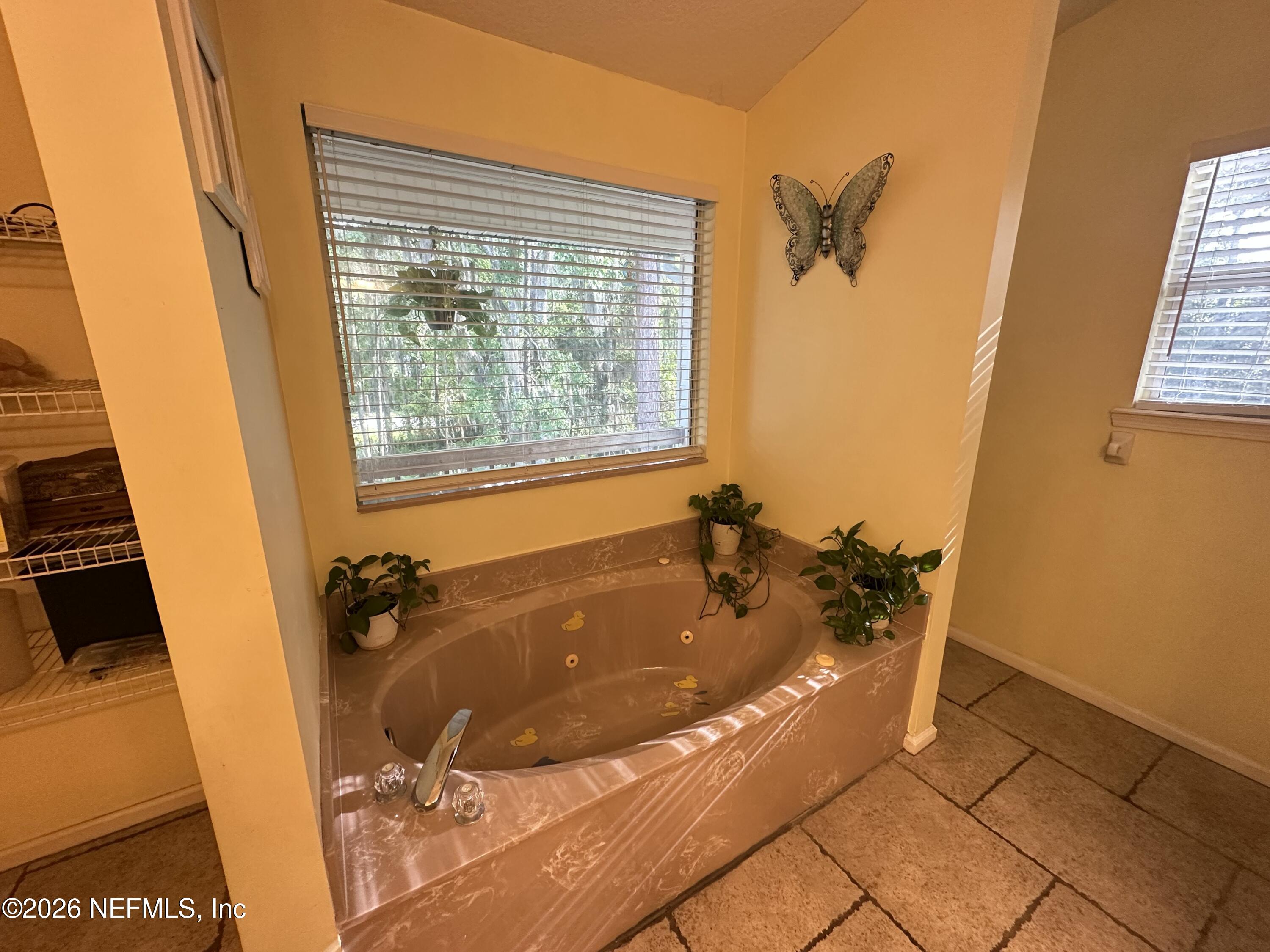 6456 Jack Wright Island Road St. Augustine, FL 32092 - Photo 16 of 44 Owner Bath