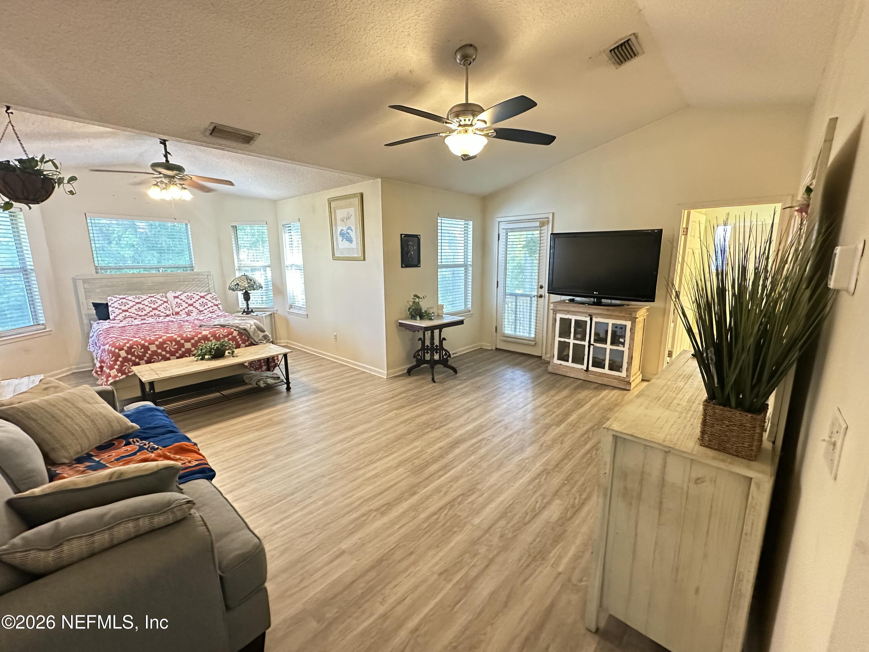 6456 Jack Wright Island Road St. Augustine, FL 32092 - Photo 9 of 44 Owner Suite