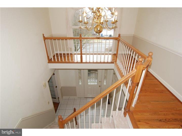 11 Boardwalk Court Sinking Spring, PA 19608 - Photo 2 of 25 Foyer