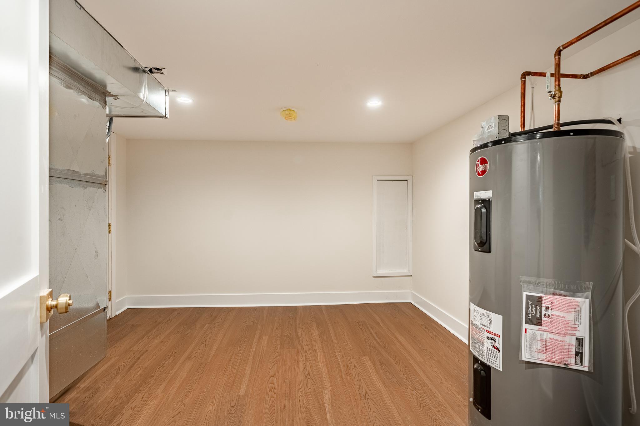 101 Grandview Road Ardmore, PA 19003 - Photo 50 of 55 a bathroom with a sink and a mirror