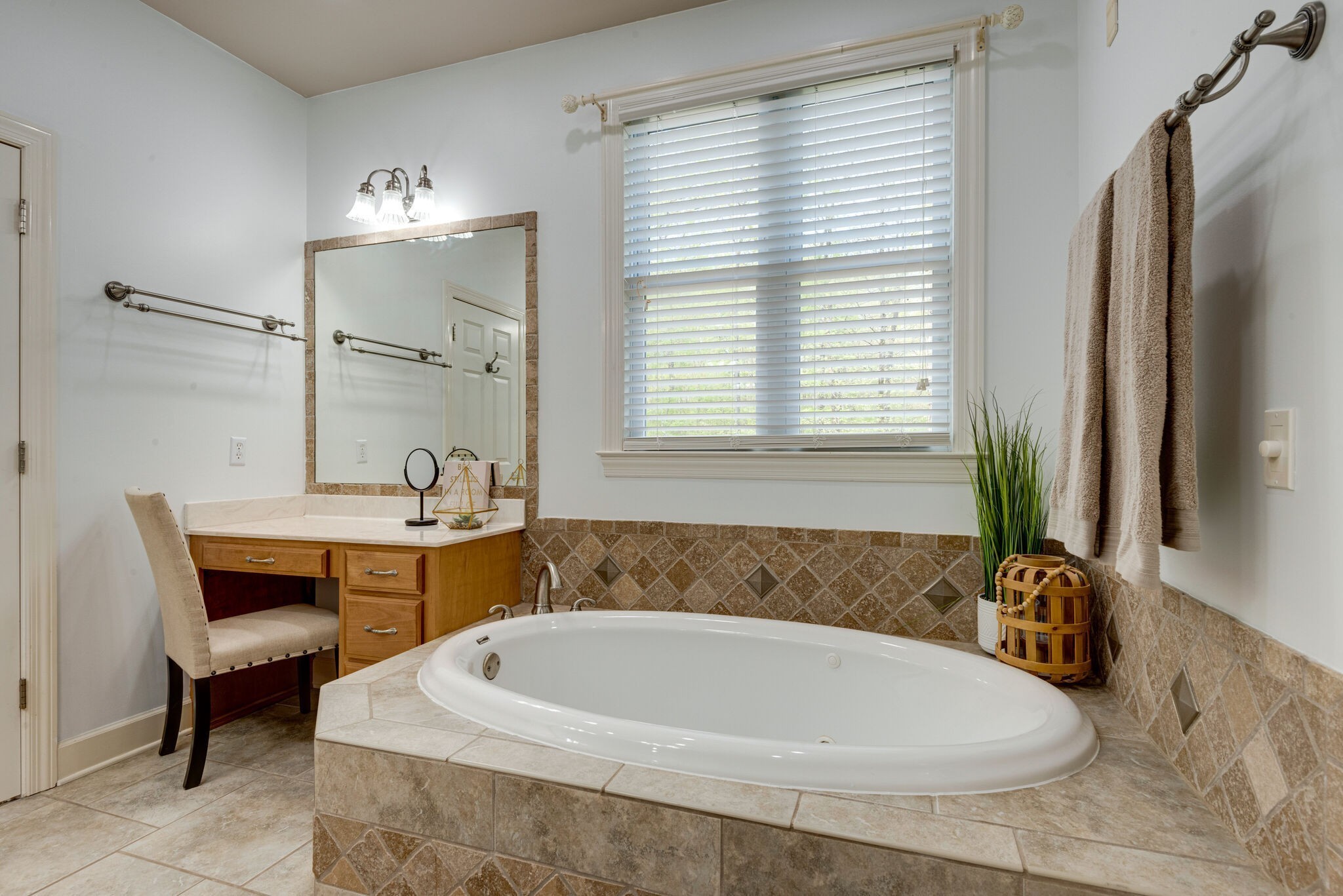 1288 2 Mile Road Burns, TN 37029 - Photo 28 of 70 a bath tub sitting next to a white sink