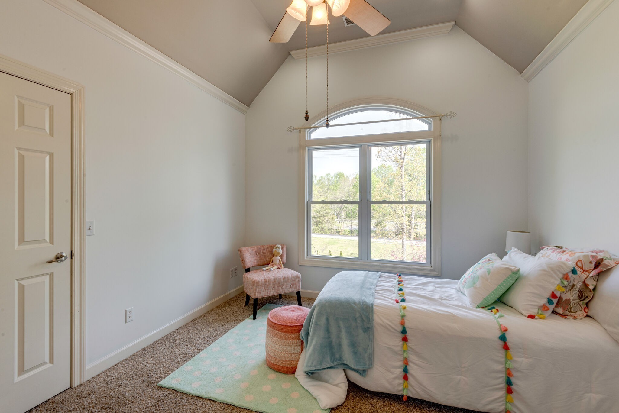 1288 2 Mile Road Burns, TN 37029 - Photo 34 of 70 a bedroom with a bed and a window