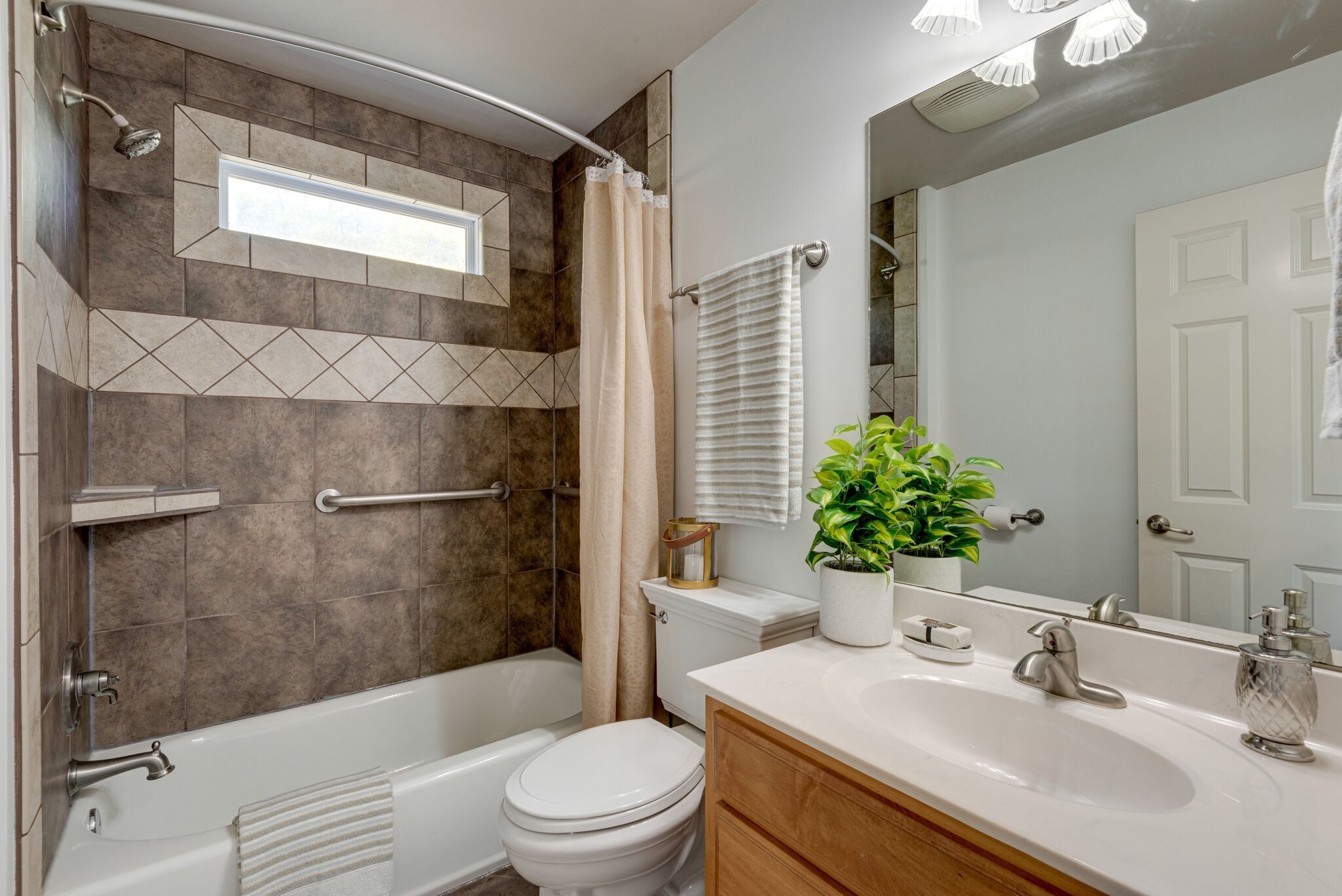 1288 2 Mile Road Burns, TN 37029 - Photo 37 of 70 a bathroom with a sink toilet and shower