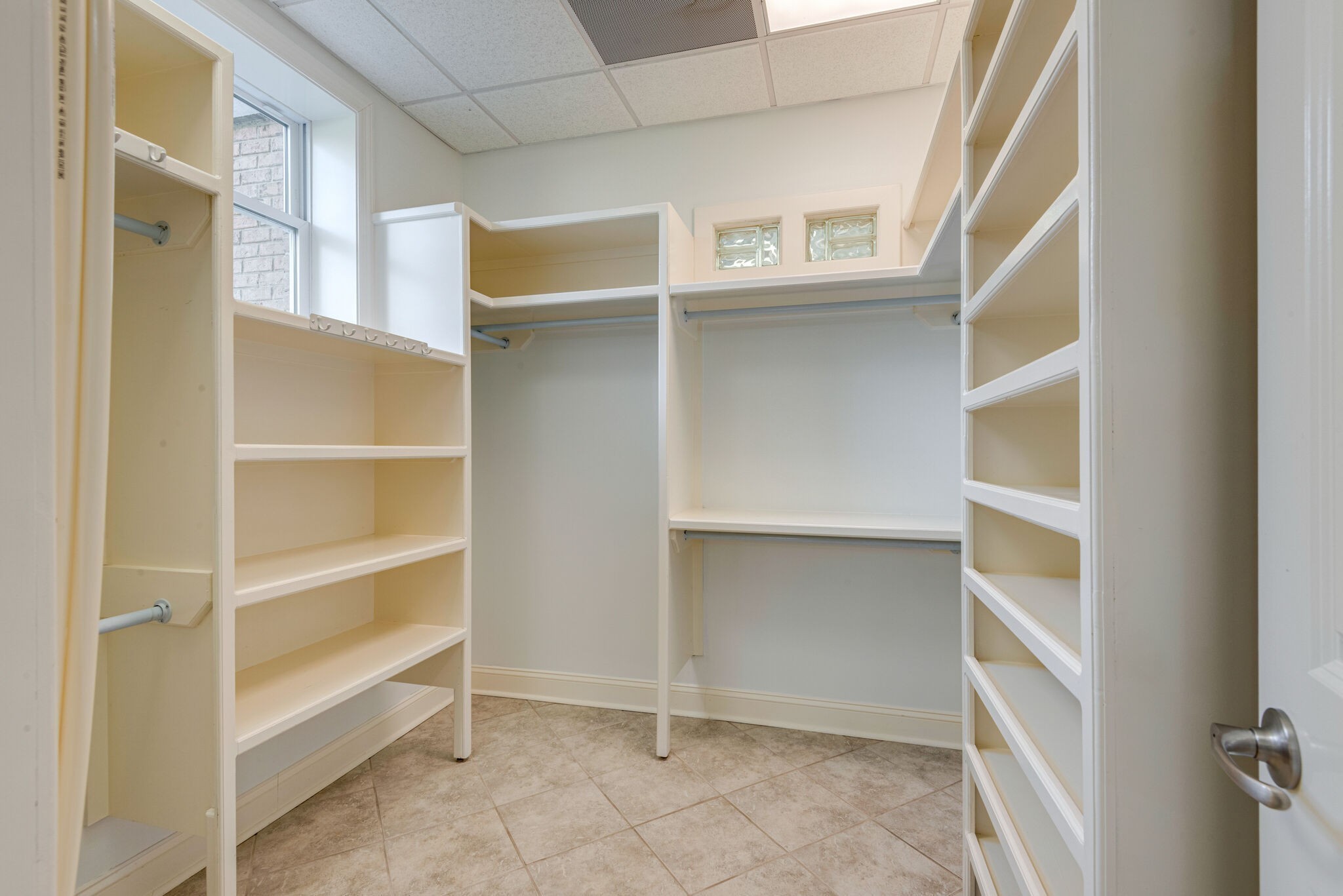 1288 2 Mile Road Burns, TN 37029 - Photo 46 of 70 a view of an empty walk in closet