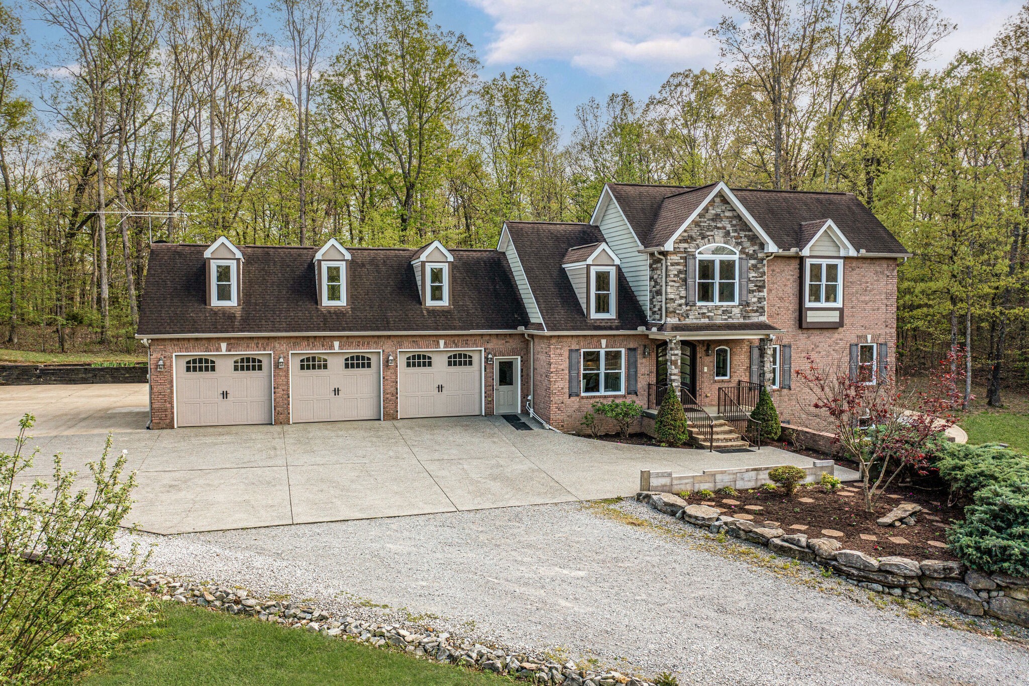 1288 2 Mile Road Burns, TN 37029 - Photo 55 of 70 a view of a house with a yard