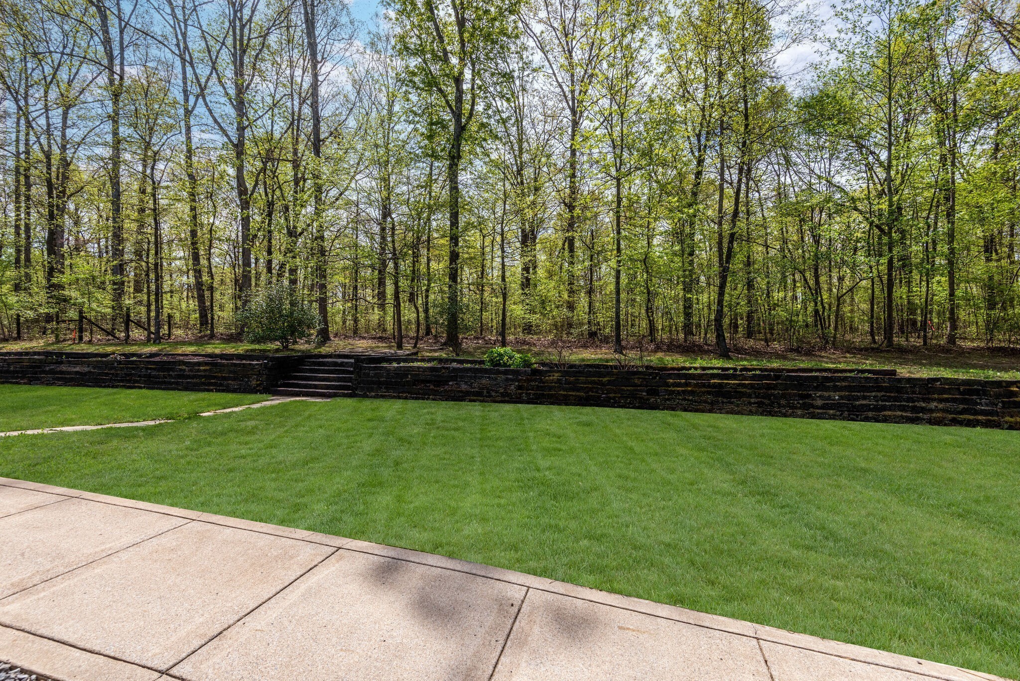 1288 2 Mile Road Burns, TN 37029 - Photo 59 of 70 a view of a park