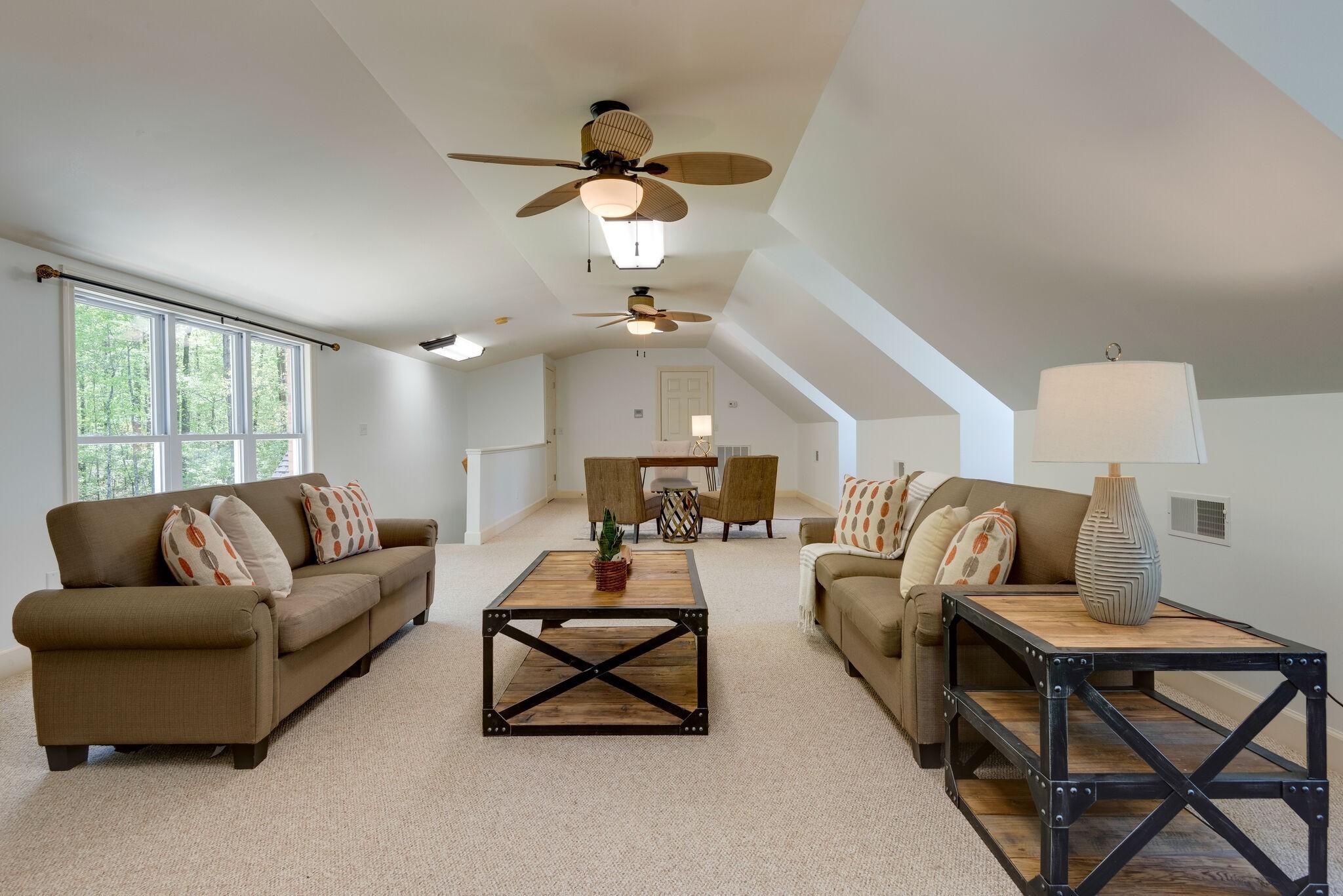 1288 2 Mile Road Burns, TN 37029 - Photo 68 of 70 a living room with furniture