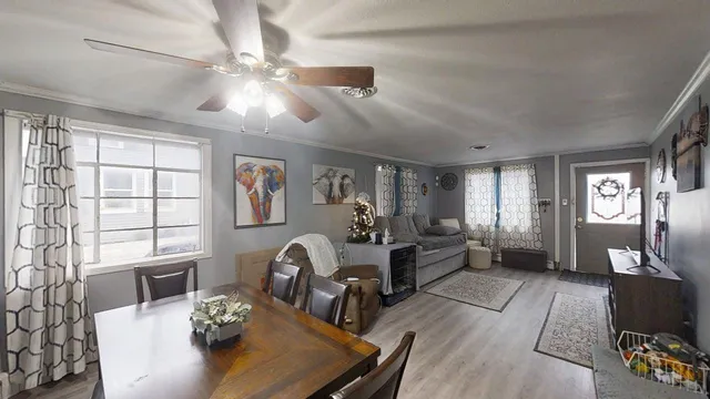 $185,000 | 707 North Church Street, Thomasboro, IL 61878