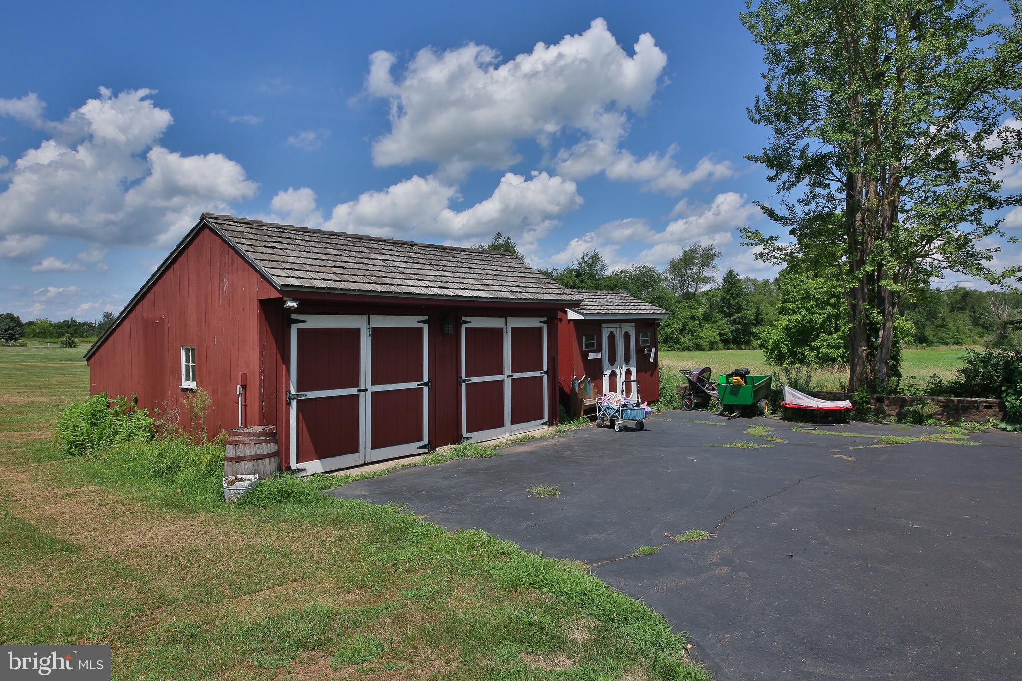 711 Telegraph Road Hilltown, PA 18944 - Photo 32 of 42 Gallery Image 32