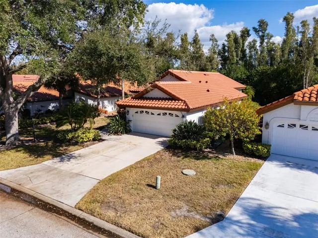 $329,900 | 944 Harbor Town Drive, Venice, FL 34292