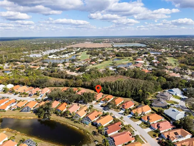 $329,900 | 944 Harbor Town Drive, Venice, FL 34292