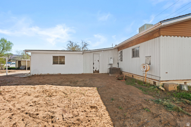 49 600 North Hurricane, UT 84737 - Photo 31 of 33 Rear view of house