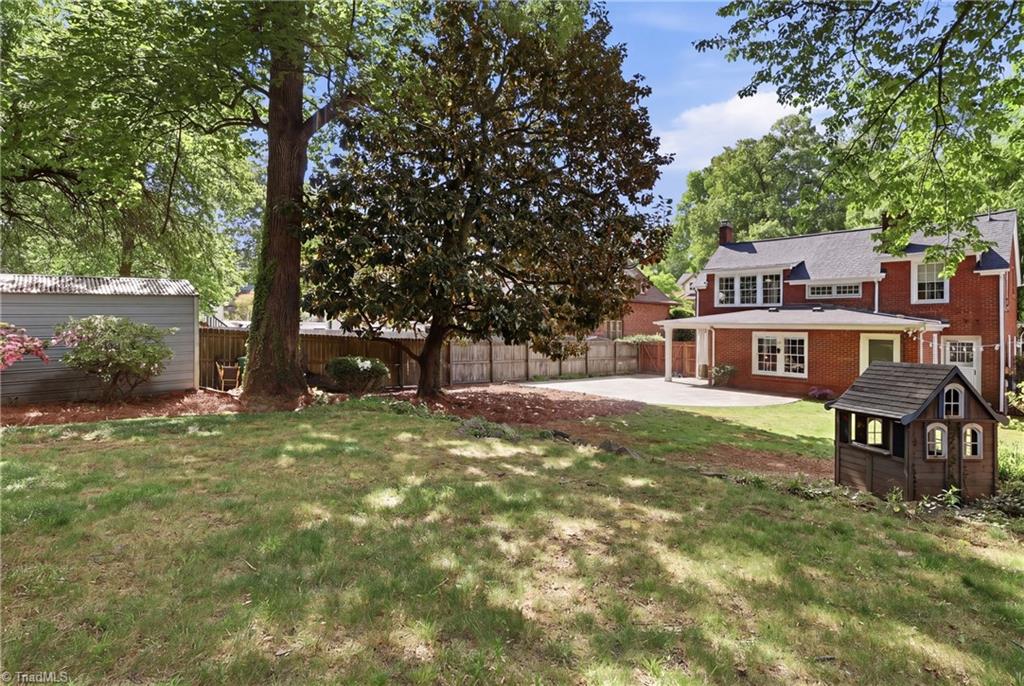 210 Edgedale Drive High Point, NC 27262 - Photo 36 of 39