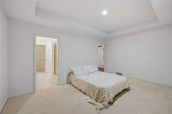 $369,000 | 1552 Juniper Court, Hermitage, PA 16148