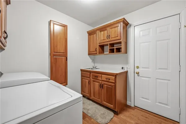 $369,000 | 1552 Juniper Court, Hermitage, PA 16148