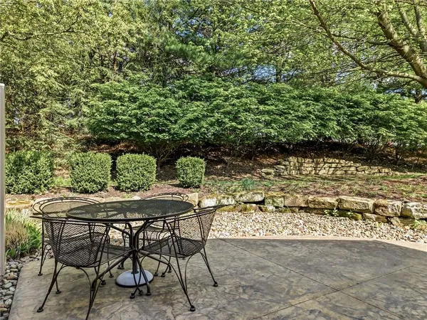 $369,000 | 1552 Juniper Court, Hermitage, PA 16148
