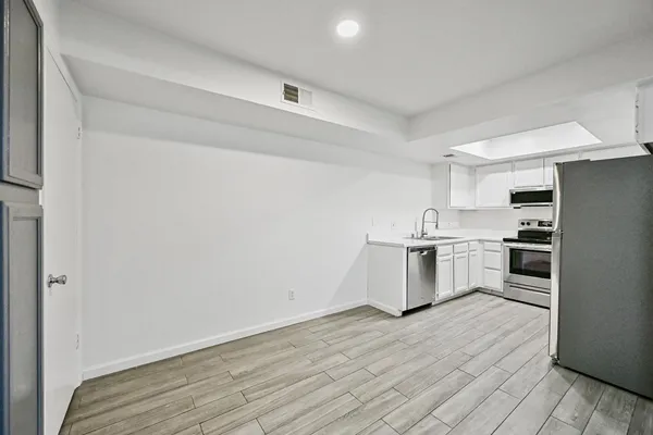 $1,650 | 1075 East Chandler Boulevard, Unit 120, Chandler, AZ 85225