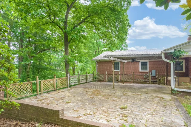 $349,000 | 466 Shiloh Church Road, Hickory, NC 28601