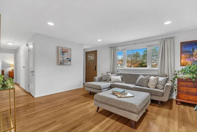 $965,000 | 9 Jayne Road, Needham, MA 02494