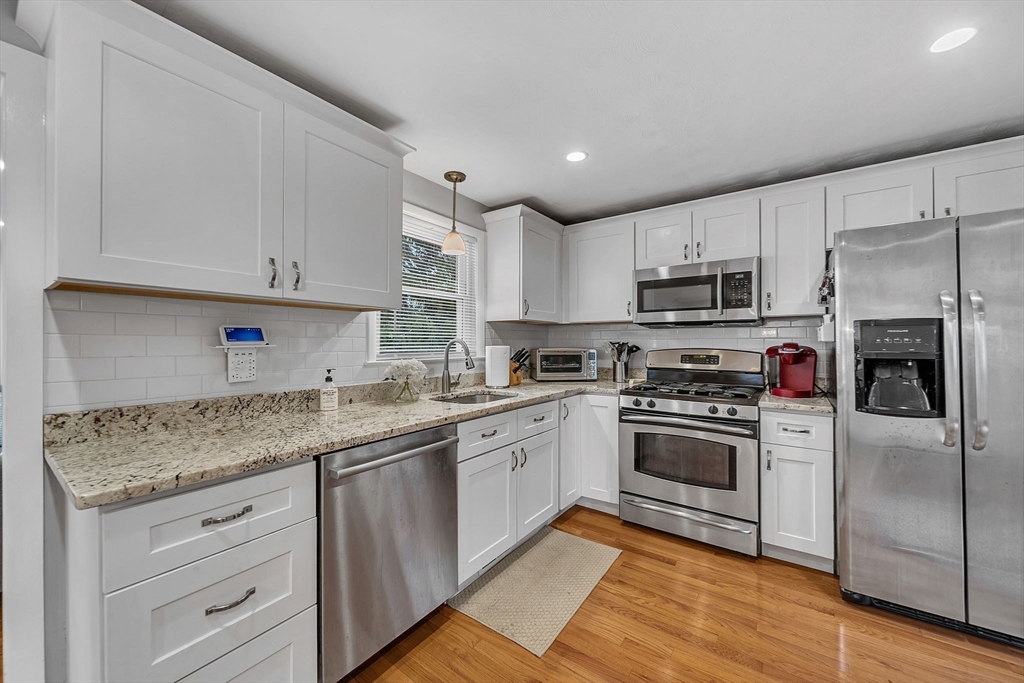9 Jayne Road Needham, MA 02494 - Photo 9 of 26 Gallery Image 9