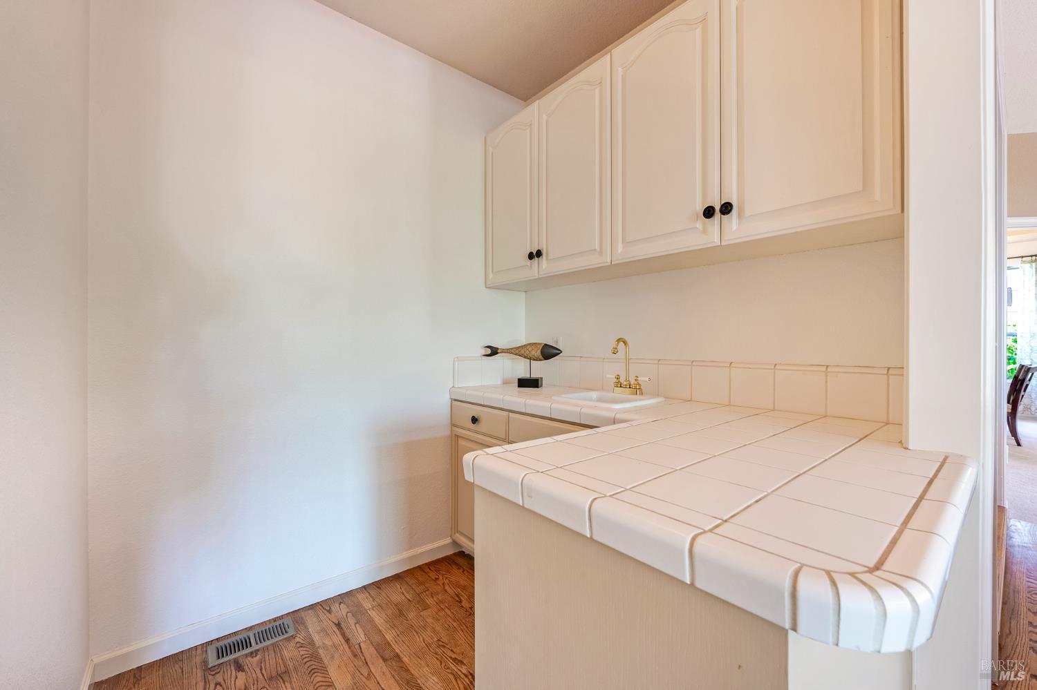 1508 Ronne Drive Santa Rosa, CA 95404 - Photo 17 of 55 a utility room with dryer and washer