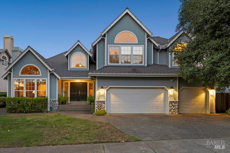 1508 Ronne Drive Santa Rosa, CA 95404 - Photo 50 of 55 a front view of a house with garden