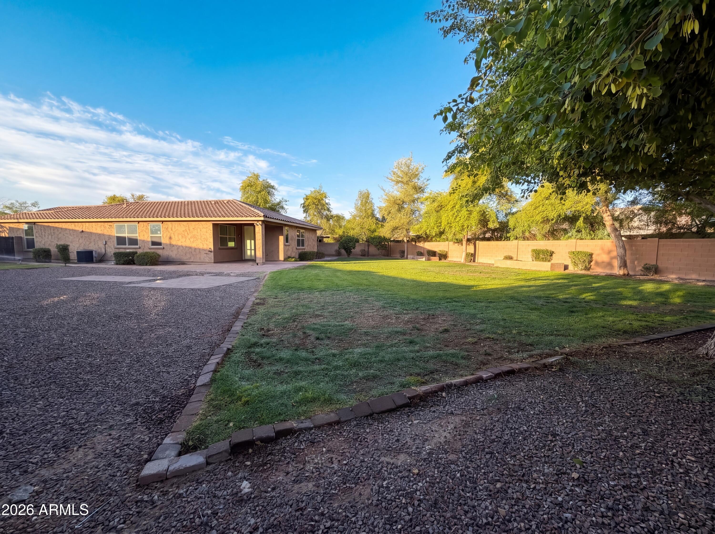 112 East Bernie Lane Gilbert, AZ 85295 - Photo 11 of 23 listing_1