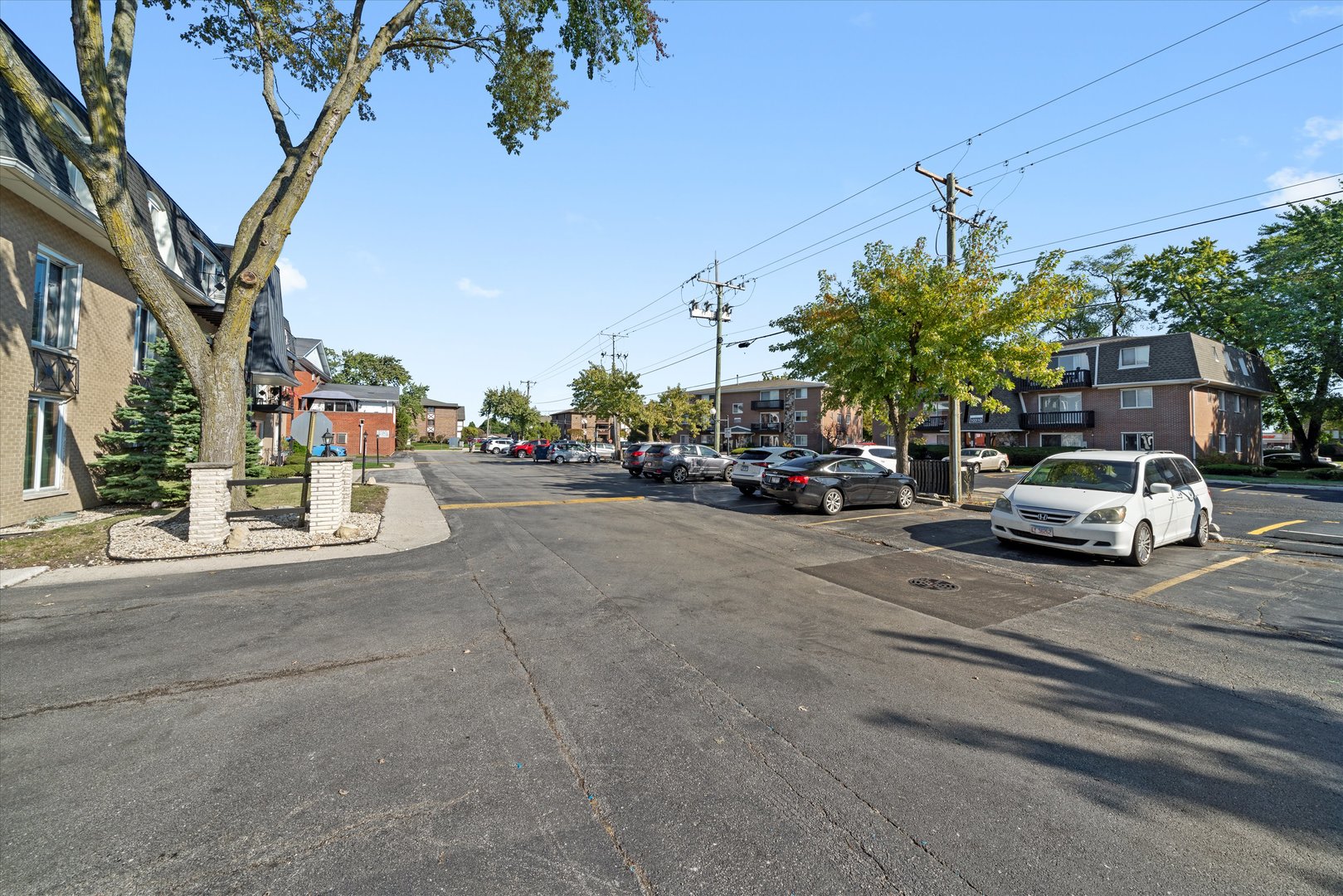 10308 Circle Drive, Unit 301 Oak Lawn, IL 60453 - Photo 23 of 28