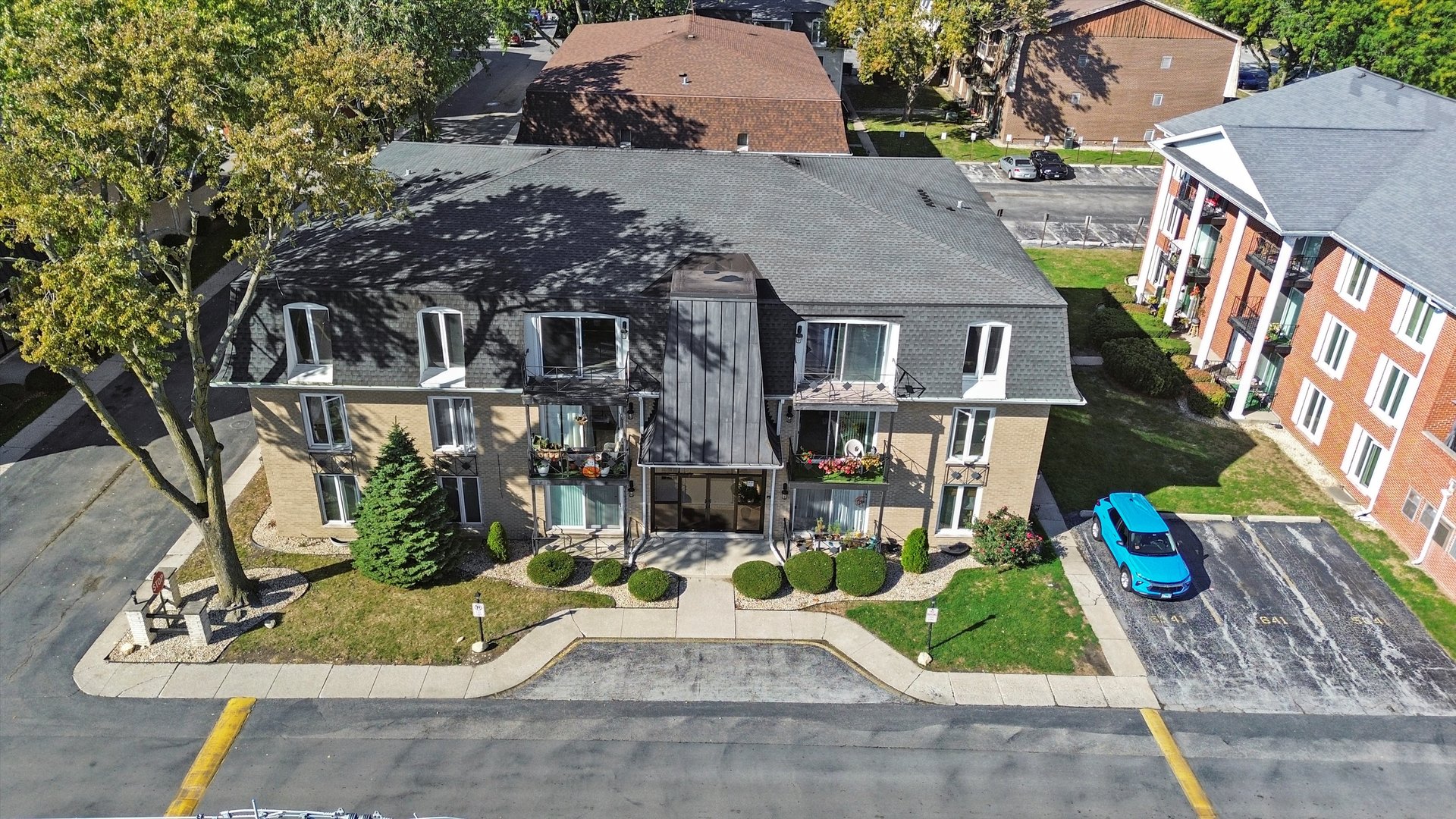 10308 Circle Drive, Unit 301 Oak Lawn, IL 60453 - Photo 25 of 28