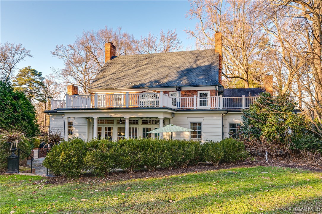 5805 River Road Richmond, VA 23226 - Photo 46 of 47 a front view of a house with a garden