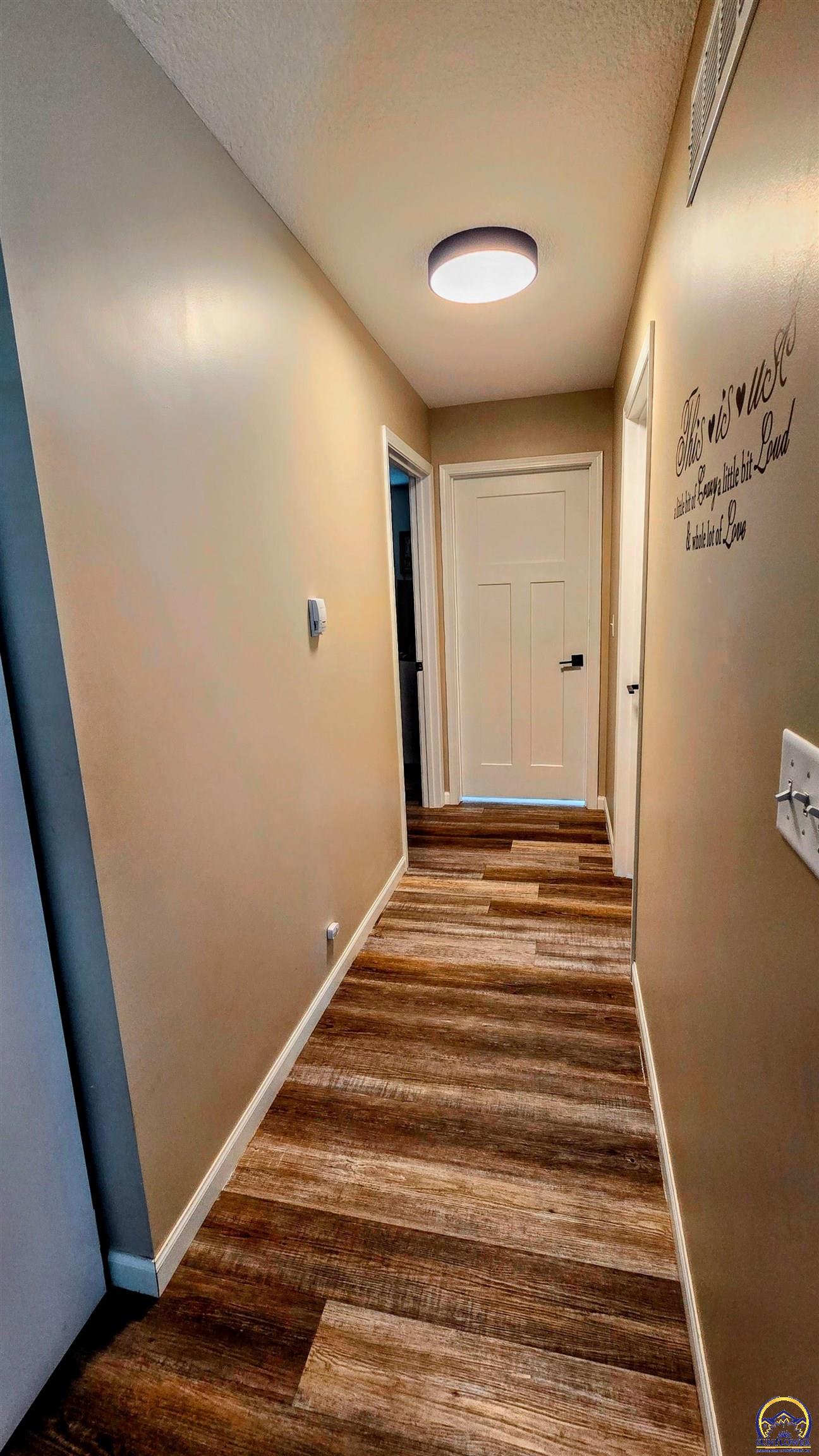 3650 Northeast Applewood Drive Topeka, KS 66617 - Photo 11 of 18