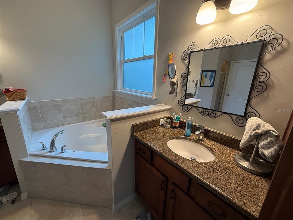 7651 Southwest 81st Way Gainesville, FL 32608 - Photo 18 of 25