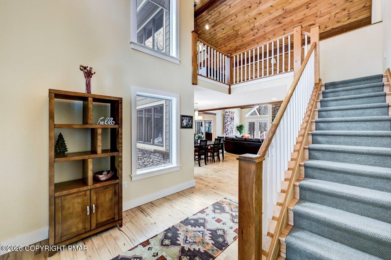 3173 Tall Timber Lake Road Pocono Pines, PA 18350 - Photo 14 of 28 Foyer