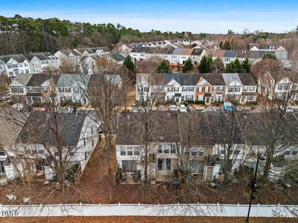 1733 Sorrell Brook Way Raleigh, NC 27609 - Photo 30 of 32 Imaage 40
