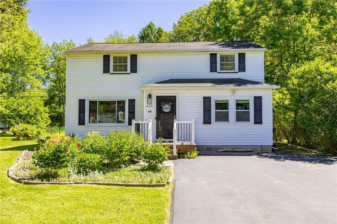 315 Eaton Road Irondequoit, NY 14617 - Photo 1 of 45