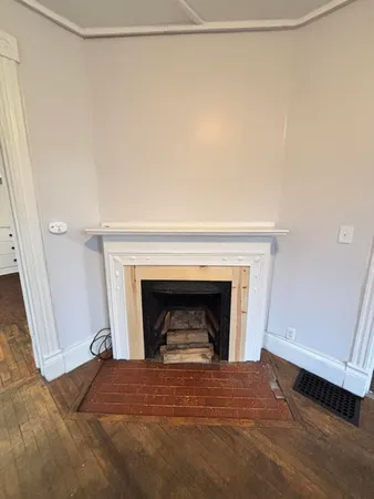 $1,025 | 1404 West Michigan Avenue, Unit 4, Kalamazoo, MI 49006
